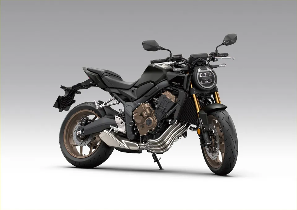 Honda CB650R E-Clutch mit 649 ccm Vierzylinder-Reihenmotor