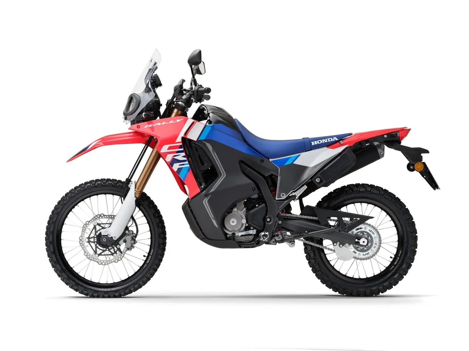 Leichtes Rallye-Motorrad Honda CRF300 Rally für Schotter und Reise