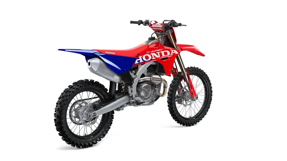 Motocross avec la Honda CRF450R à l’entraînement et en course
