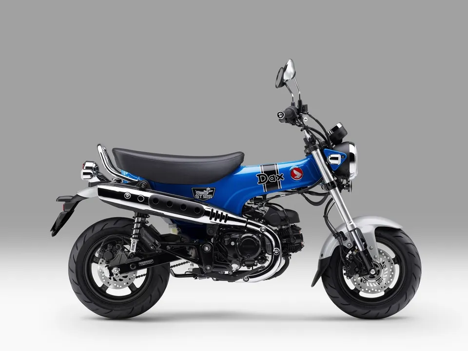 Honda Dax als 125ccm Motorrad mit rundem LED-Scheinwerfer