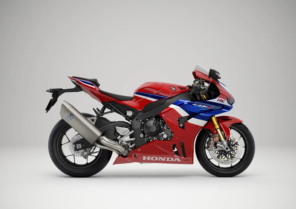 Honda Fireblade CBR1000RR-R Fireblade SP mit Winglets und Vollverkleidung