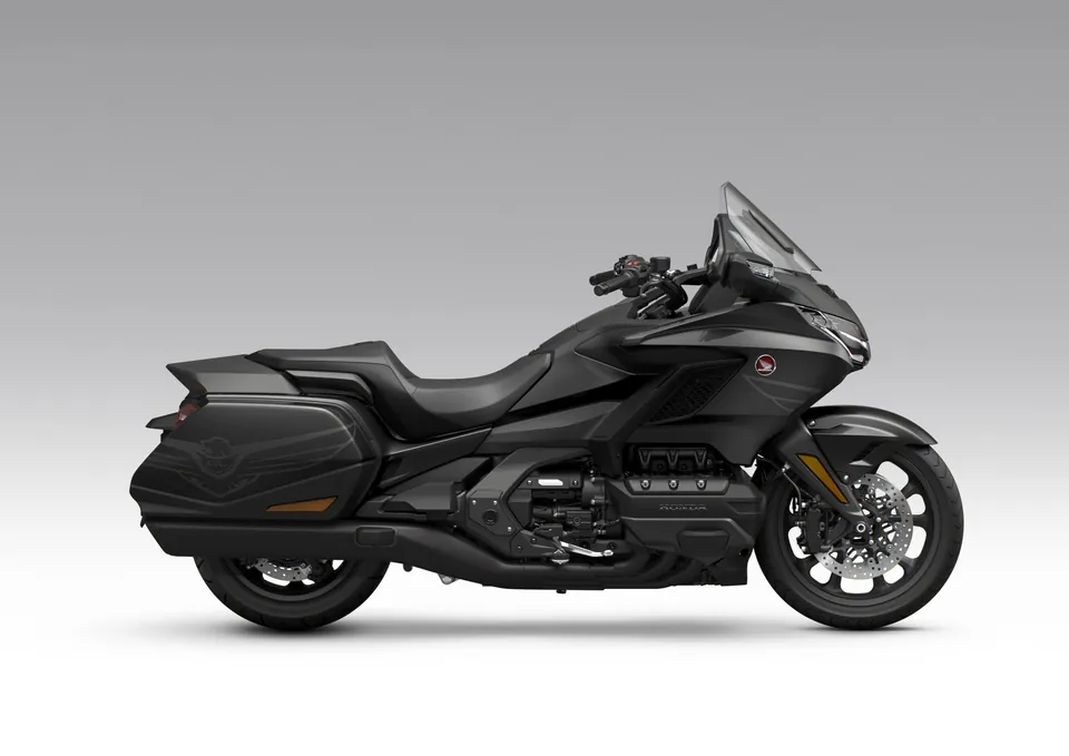 Honda Gold Wing GL1800 Reisemotorrad in der Seitenansicht