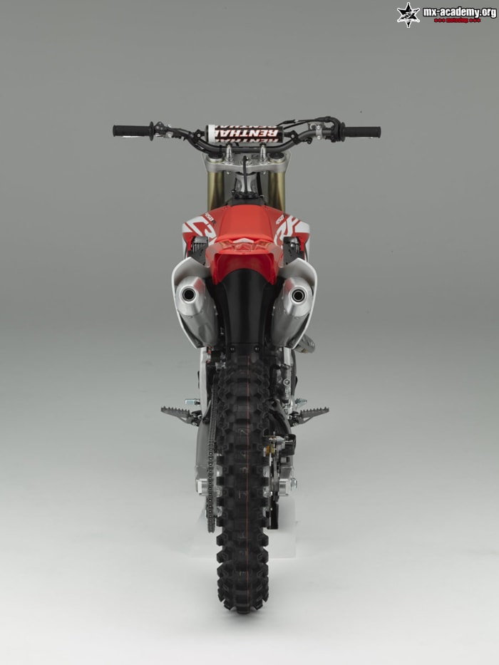 2017 CRF450R Rückansicht 2017 CRF450R Rückansicht